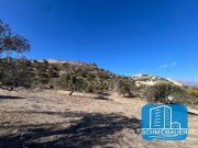 Kamilari Kreta, Kamilari: Grundstück mit Blick auf das Dorf und die Berge zu verkaufen Grundstück kaufen